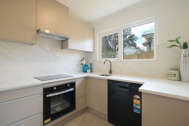 2/188 Blockhouse Bay Rd, Avondale - Photo 1