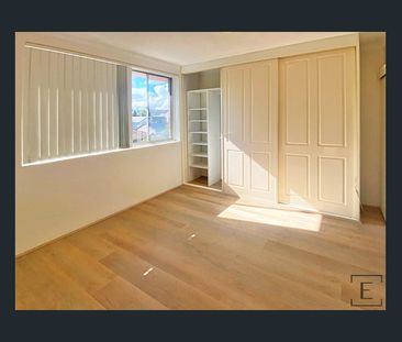 Recently refurbished 1 Bedroom Unit with Garage - Photo 1