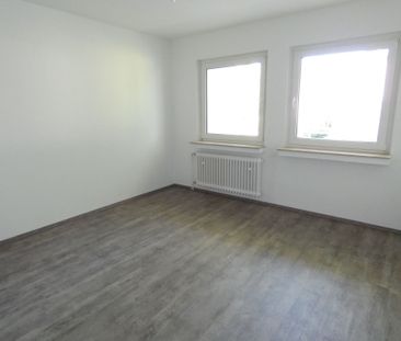** Modernisierte 2-Zi-Wohnung in Essen-Holsterhausen sucht neuen Mi... - Photo 3