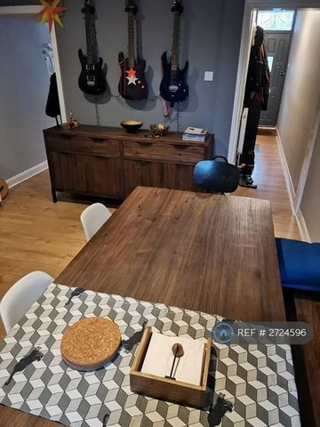 3 bedroom terraced house to rent - Photo 3