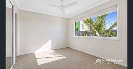 LOW-MAINTENANCE LIVING IN A CONVENIENT LOCATION - Photo 4