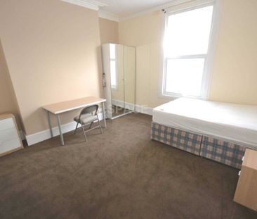 Price £3,600 pcm - Available 01/07/2026 - Furnished - Photo 6