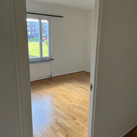 Amorvägen 7 A - Foto 1