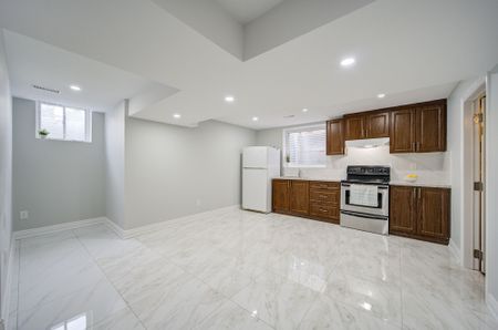 For Lease - 348 Britannia Avenue Unit# Basement, Oshawa, Ontario - Photo 5