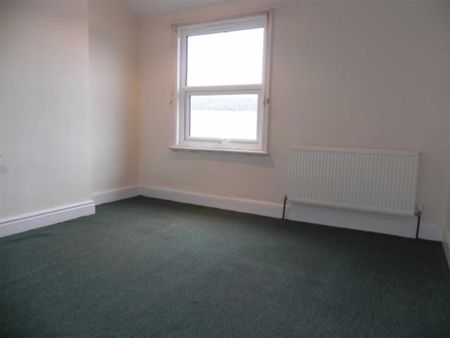 143 Derby Road, Belper, Derbyshire, DE56 1UX - Photo 2