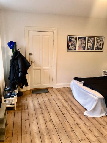 Hyggelig 2-værelses lejlighed med dejlig gårdhave - Photo 3