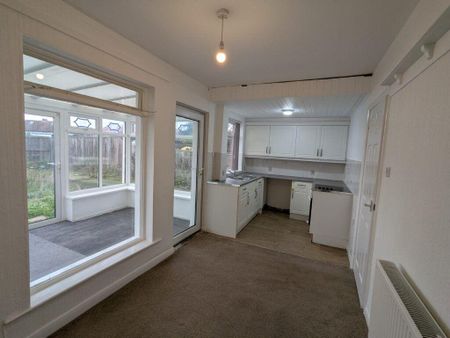 2 bedroom semi-detached house to rent - Photo 2