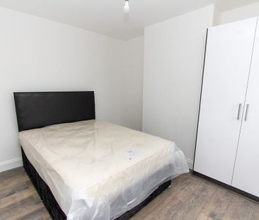 3 Bed Flat, Glover Street, CV3 - Photo 3