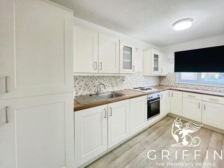 Kiln Way, Badgers Dene, Grays, RM17 - Photo 5