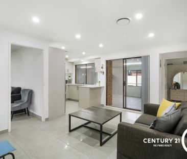 Luxurious Four Bedroom Beauty - Photo 1