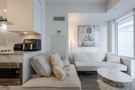 For Lease - 99 Broadway Avenue Unit# 3108, Toronto, Ontario - Photo 3