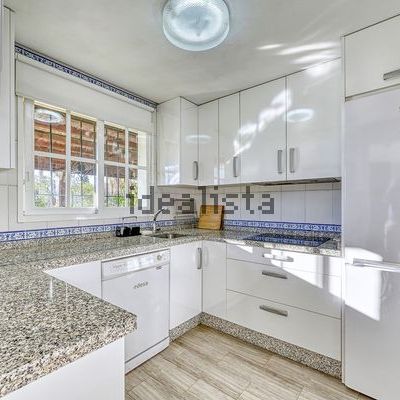 Alquiler de chalet adosado en Urbanizacion Residencial Sotoserena, 1 - Photo 1