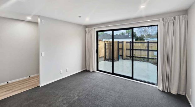 New in Wainui - Photo 1
