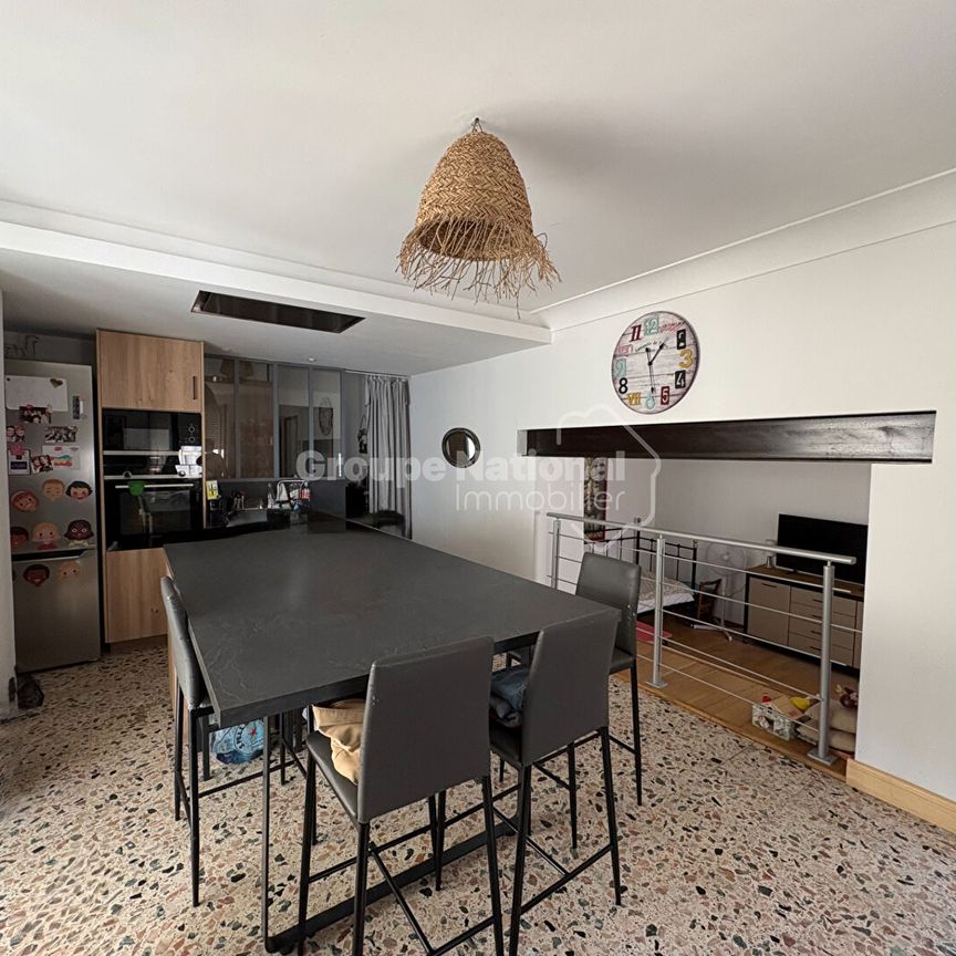 Location Appartement 3 pièces 82m² - Photo 1