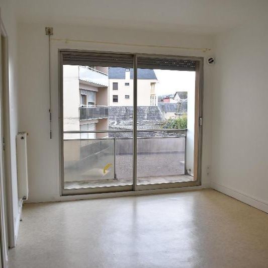 Location Appartement 1 pièce 27m² BRIVE LA GAILLARDE 19100 - Photo 1