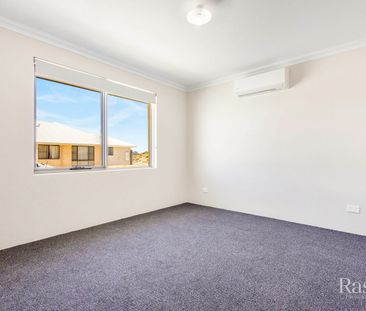 Modern & Low-Maintenance Living in a Prime Yanchep Location - Photo 6