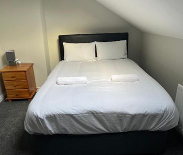 47 Rushfield Avenue, Ormeau Road, Belfast, BT7 3FP - Photo 4