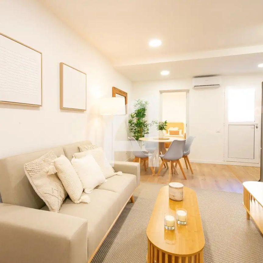 Piso de alquiler en Doctor Trueta, El Poblenou - Foto 1