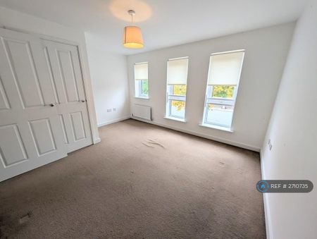 2 bedroom semi-detached house to rent - Photo 4