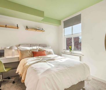 6 bedroom house of multiple occupation to rent - Photo 1