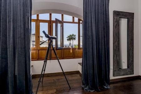 Luxury Villa for rent in Benahavís, Andalusia - Photo 2