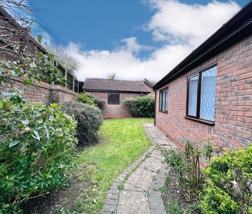 3 bedroom detached bungalow to rent - Photo 6