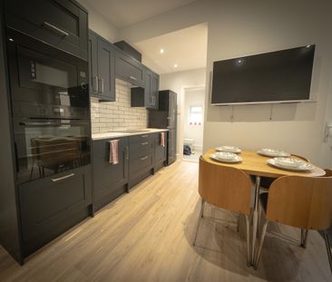 4x Double Rooms, near RHS and City Centre. - Photo 1