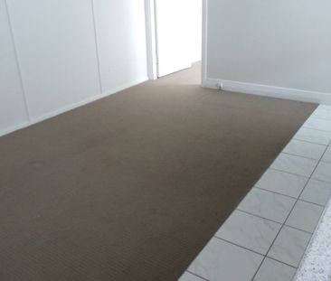 One Bedroom Unit - Photo 5