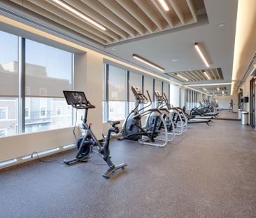 For Lease - 38 Honeycrisp Crescent Unit# 1801, Vaughan, Ontario - Photo 2