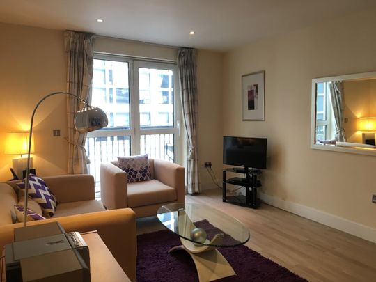 1 Bed Flat, Pepys Street, EC3N - Photo 1