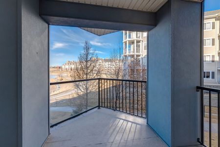 206 - 108 Country Village Circle Northeast, Calgary - Photo 5