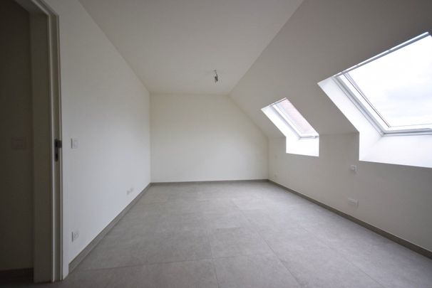 Stijlvol duplex appartement met 2 slaapkamers te huur! - Foto 1