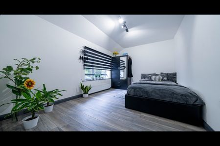 Room in a Shared House, Cranmore Road, BR1 - Photo 4