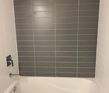 For Lease - 4011 Brickstone Mews Unit# 2011, Mississauga, Ontario - Photo 5