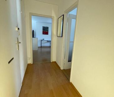 Stilvoll möblierte 1-Zimmerwohnung direkt am Luitpoldpark/Scheidp - Photo 4
