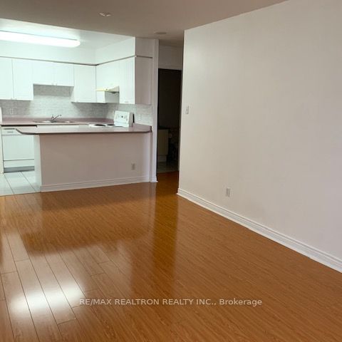 For Lease - 260 Doris Avenue Unit# 911, Toronto, Ontario - Photo 1
