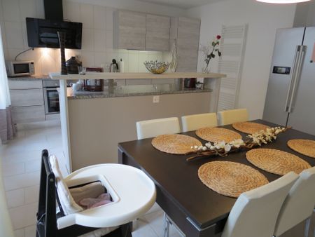 St-Imier, superb 5.5 room apartment on the ground floor - Photo 2