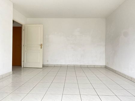 Location Appartement 3 pièces 56m² ROUEN 76100 - Photo 2