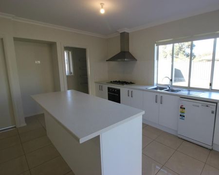 Modern Living ! - Photo 4