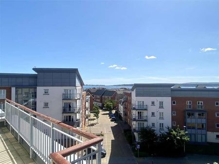 Avenel Way, Poole, BH15 - Photo 3