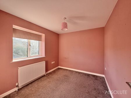 3 bed semi-detached house to rent in Castor Road, Brixham, TQ5 - Photo 4