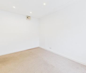 Ellesmere Road, Walton, Warrington - Photo 2