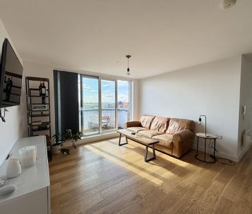 2 bedroom apartment to rent - Photo 2