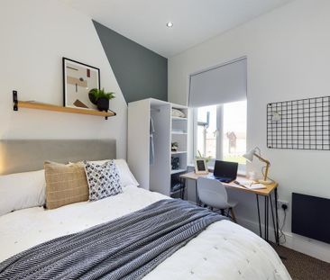 1 bedroom in a house share to rent - Photo 1