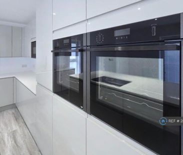 3 bedroom detached house to rent - Photo 6