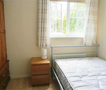 2 Bedroom Apartment - Photo 2