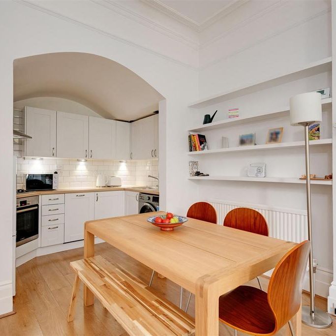 1 bedroom flat to rent - Photo 1