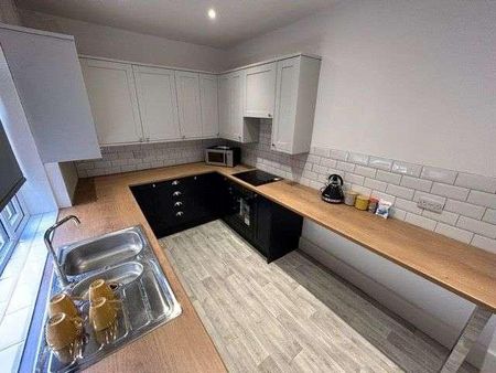 West End Avenue, DN5 - Photo 2