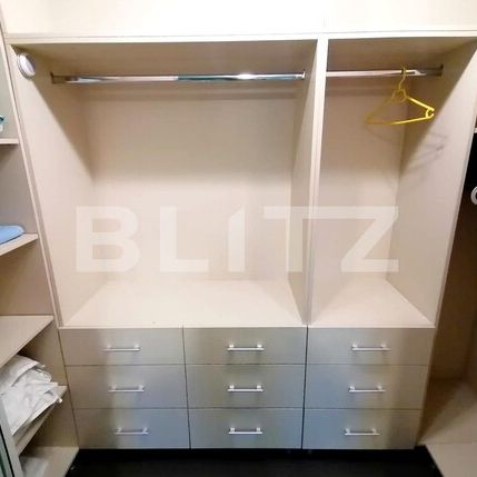 Apartament de 4 camere, 98 mp, centrala, aer conditionat, zona McDonald's - Fotografie 1