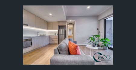 MODERN UNFURNISHED 1 BEDROOM, 1 BATHROOM - Photo 3